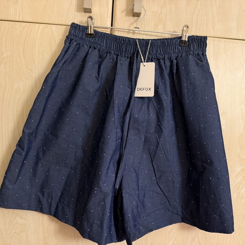 Blue bermuda shorts with strass, elastic waist, size XXL-XXXL