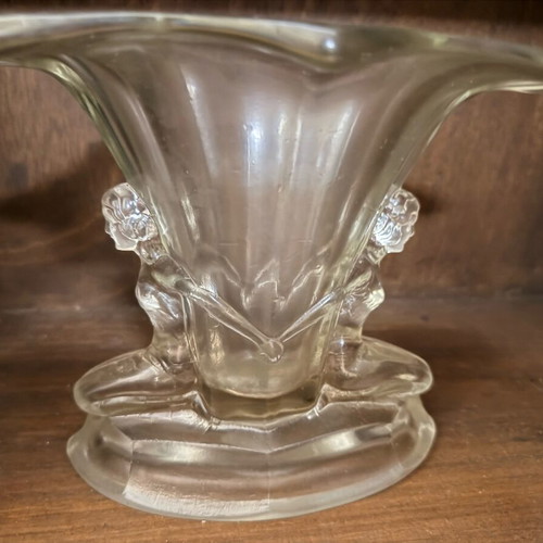 Vintage Art Deco Windsor glass vase with putti base used