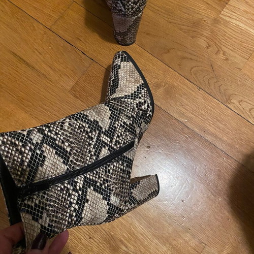 Booties new unworn size 37