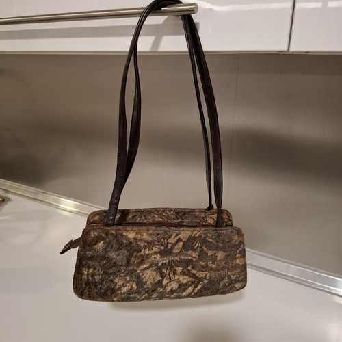 Vintage Jianni Lesal shoulder bag used, velvet style, black and brown