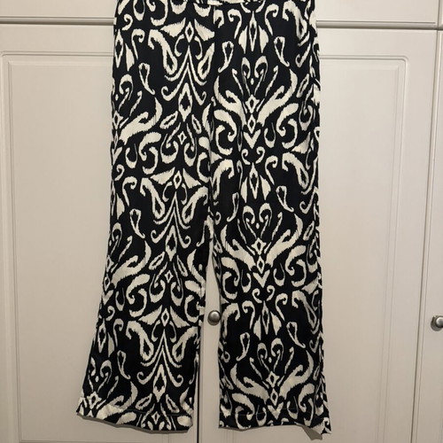 Mango patterned pants size L new, black and white