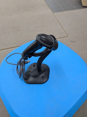 Digitus DA-81002 2D Barcode Scanner with Base used, USB Wired