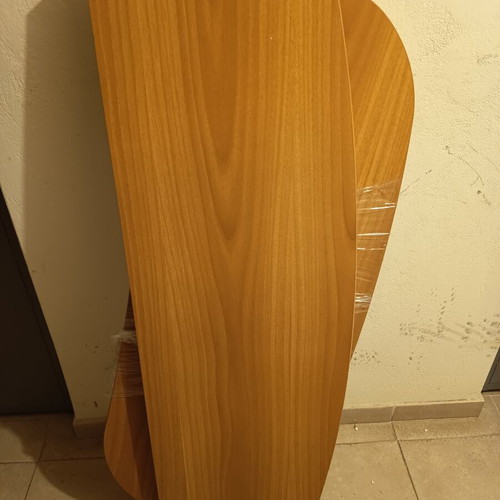 Neoset Desk and Shelves like new, light brown