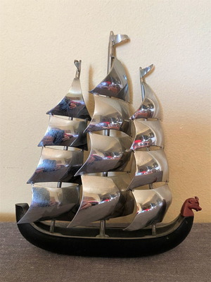 Decorative ship used with metal sails from the 1970s