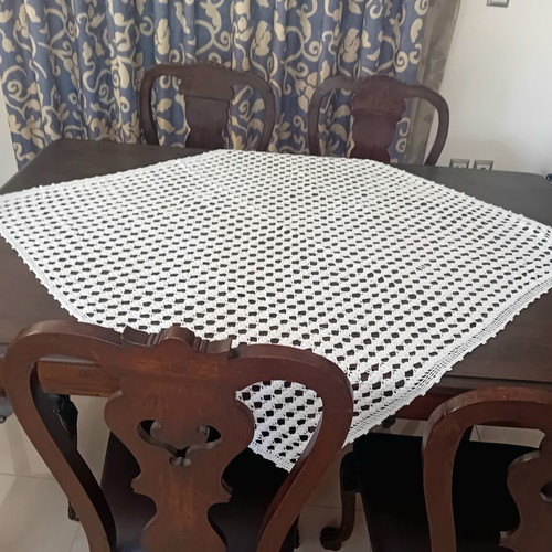 Crochet table linens set of 3, like new, ecru cotton yarn