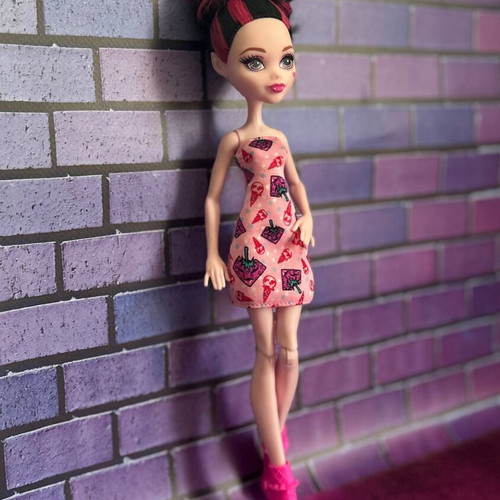 Draculaura Monster High G2 doll