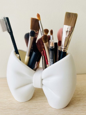Brush holder new