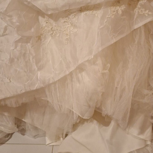 Pronovias Barcelona wedding dress size 42 like new, strapless princess