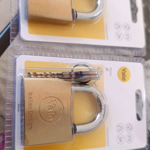 Yale large padlocks new unused, set of 2