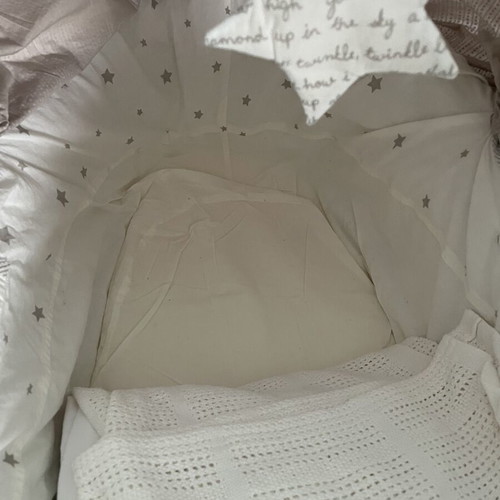 Vintage Mamas & Papas Baby Cradle like new with mattress