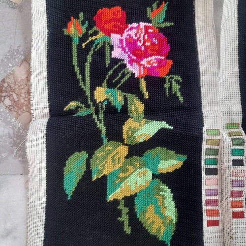 Embroidery ready for framing like new, hand-stitched