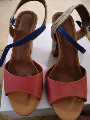 Loretta Vitale women's leather sandals used, size 37, pink multicolor