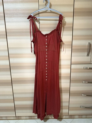 Attrattivo red dress size M, design 2026
