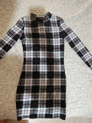Shein women's winter dress plaid small new