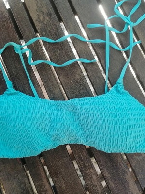 Tezenis swim top blue like new, size XS