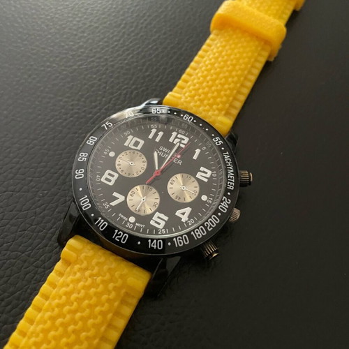 Swiss unisex watch like new, yellow and gold