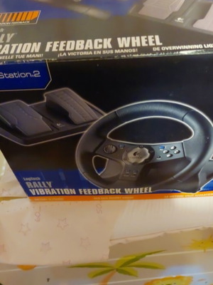 Steering wheel for PlayStation 2 like new