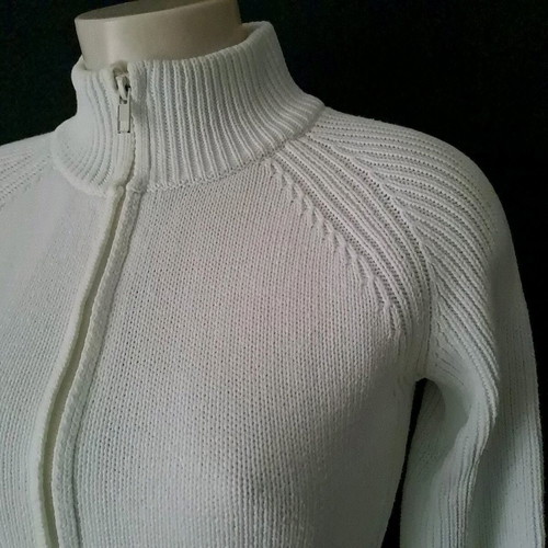 Naf Naf knitted cardigan like new, fitted, white, size L