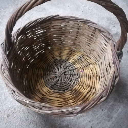 Baskets used, pack of 4, two large low, one tall and one small