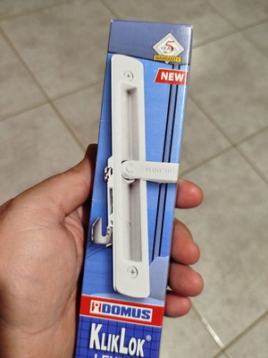 Domus lock for aluminum frames new, white color