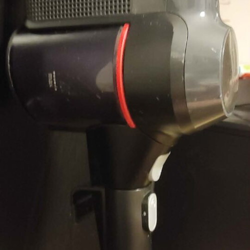 Bosch Unlimited 7 Stick Vacuum 18V used, black