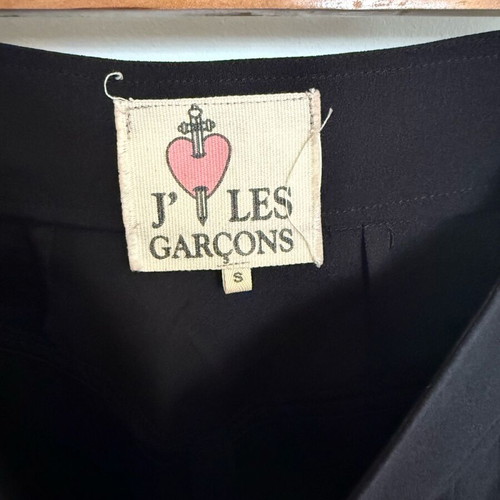 J'aime Les Garcons black shorts like new, size S