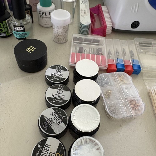 Complete nail care set like new