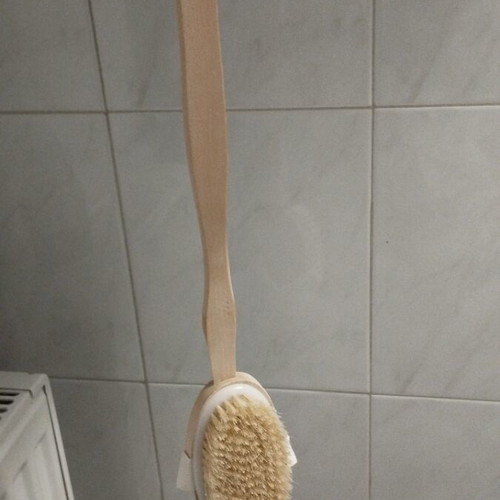 Exfoliating Bath Brush with Long Handle new