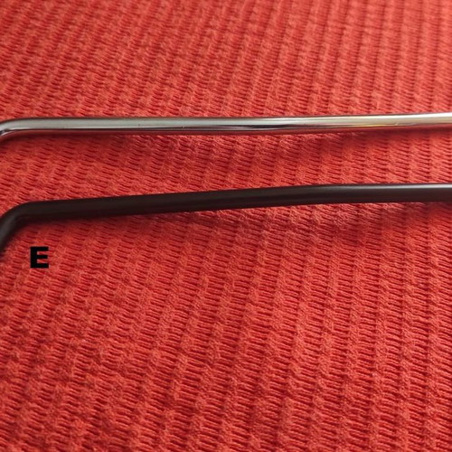 Floyd Rose Arm new locking with 6mm diameter in silver and black