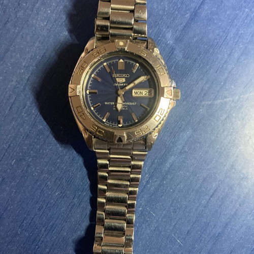 Seiko 5 Sports automatic watch with extra bracelet, blue dial