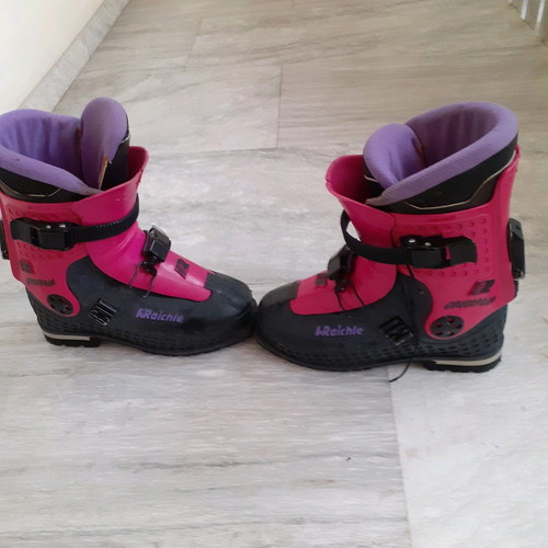 Raichle ski boots used No 9 1/2