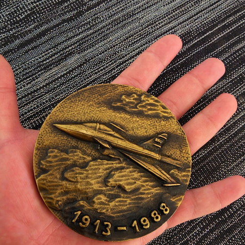 Spanish Air Force commemorative bronze medal 75 years 1913-1988