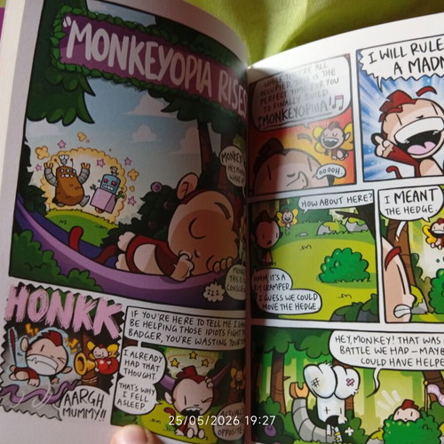 Bunny vs Monkey: Rise of the Maniacal Badger comic book used, English