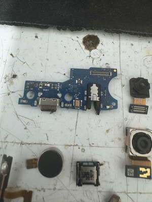 Samsung A14 4G SM-A145R/SM-A145P σετ εξαρτημάτων μεταχειρισμένο, μπαταρία