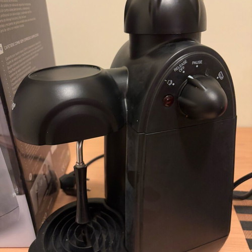 Coffee maker machine for espresso, cappuccino and hot chocolate new