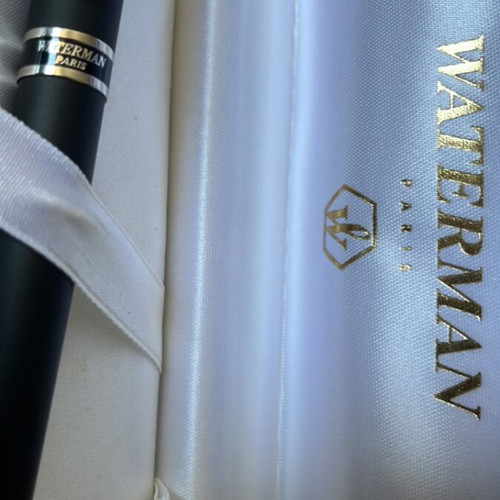 Waterman Paris pen with box, new, needs refill