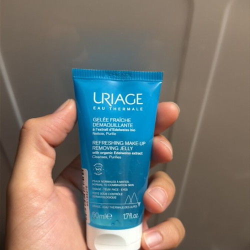 Uriage Refreshing Make Up new