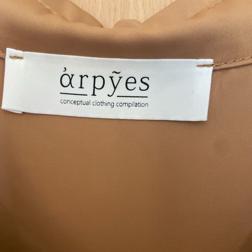 Arpyes shirt S/M new, beige, satin texture
