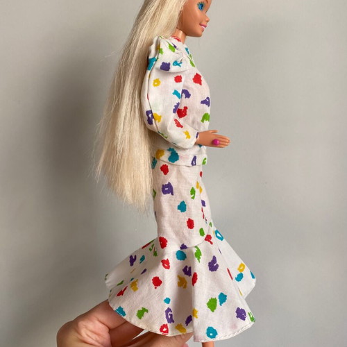 Vintage Mattel Barbie doll 1990s Bright & Breezy Fashions set 1987