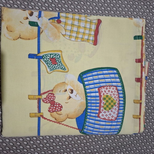 Children's bedding set of 2 sheets like new