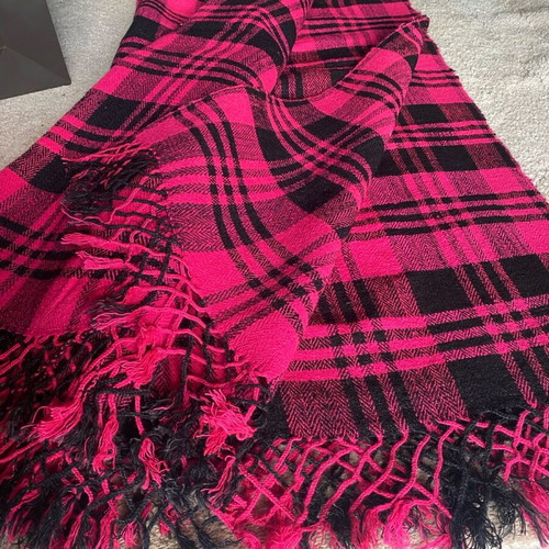 Cretan woven handmade blanket-rug new with fuchsia fringes 2x2 m