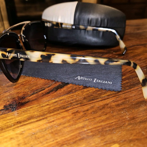 Artisti Italiani women's sunglasses like new, black and brown