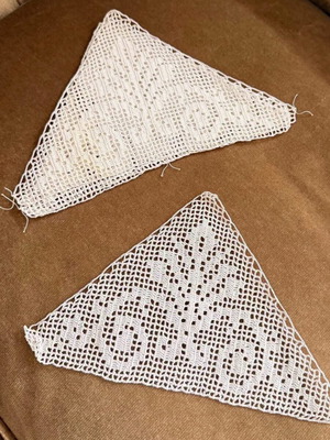 Handmade lace set, like new, 4 pieces 20x20 cm