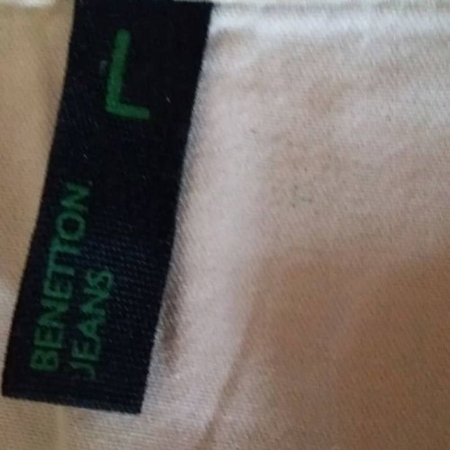 Benetton sleeveless shirt used for 9-year-old boy