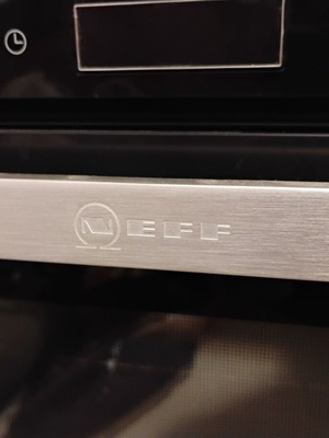 NEFF B57CS22H0/71 N90 Smart Wi-Fi electric built-in oven 71L