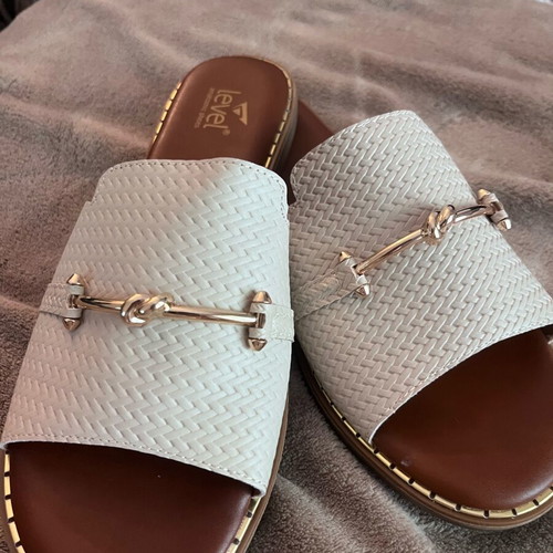 Level Anatomic flat sandals size 40 new, white with gold detail