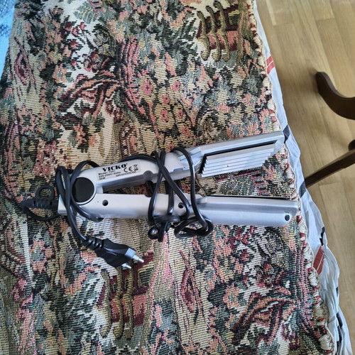 Vicko Hair Straightener like new