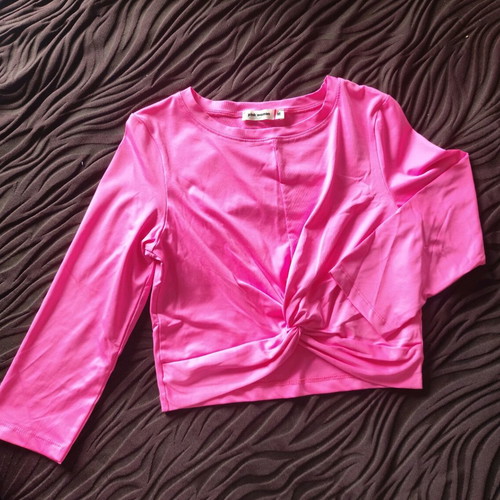Fuchsia top like new, size S/M, Pink Woman