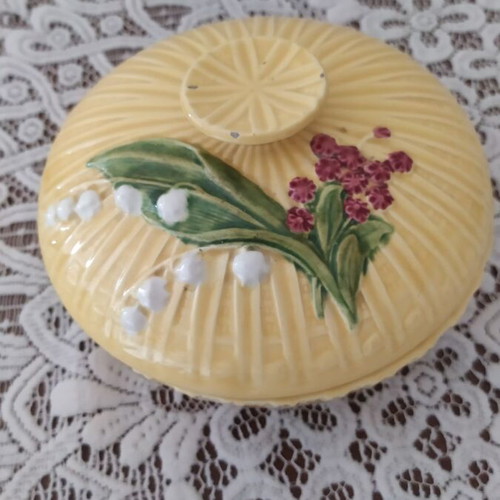 Decorative item used for summer table