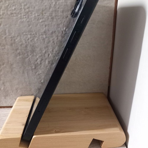 Apple iPhone 14 Plus 128GB, black, with case and screen protector